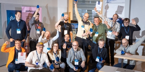 Splash Awards Winners with their trophies